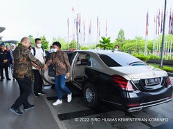 Fakta-fakta Mobil Sultan Rp 6 Miliar yang Sering Dipakai Johnny G Plate