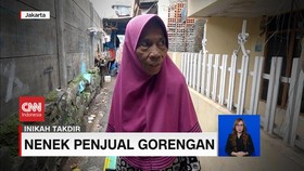 VIDEO: Nenek Masneh Penjual Gorengan Keliling