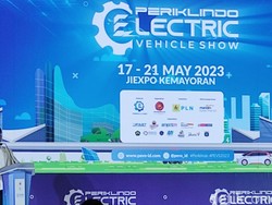 Moeldoko Resmi Buka Pameran Kendaraan Listrik PEVS 2023