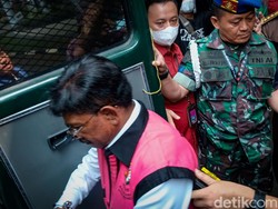 Ini Lho Proyek yang Bikin Jhonny Plate Jadi Tersangka dan Ditahan Kejagung