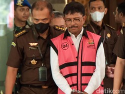 Johnny G Plate cs Didakwa Rugikan Negara Rp 8 T di Korupsi BTS Kominfo