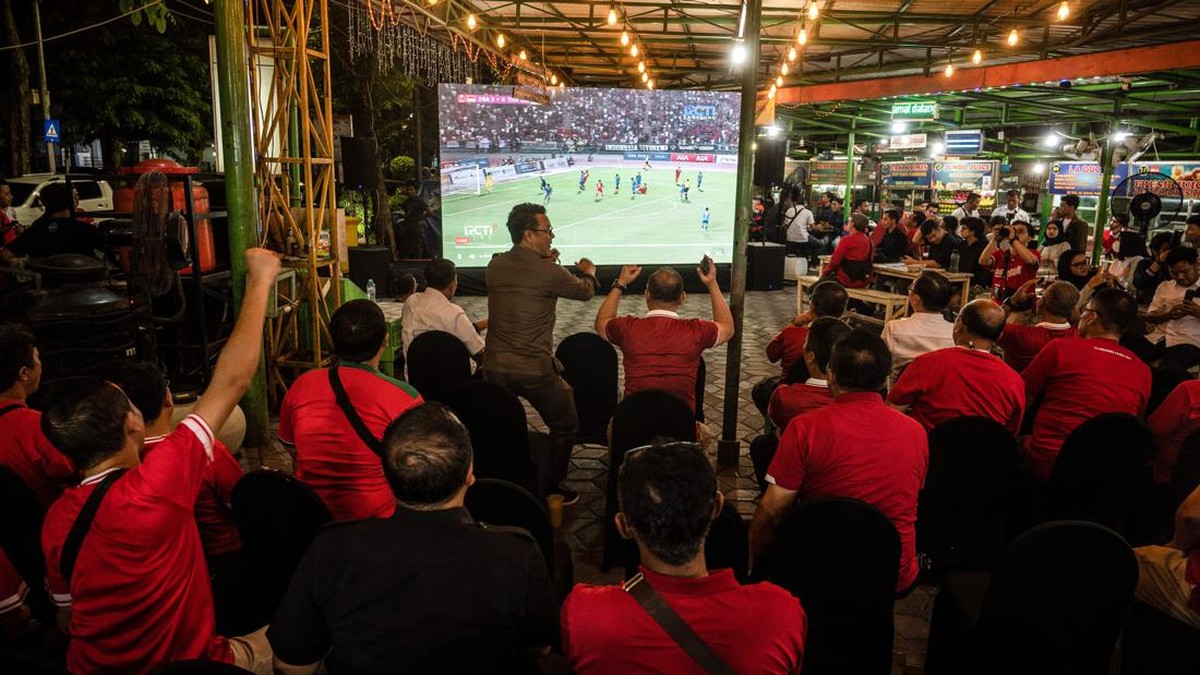 FOTO: Euforia Kemenangan Timnas Indonesia di Pelosok Nusantara