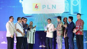 PLN Pamerkan Infrastruktur Pendukung Kendaraan Listrik di PEVS 2023