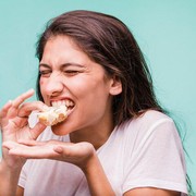 6 Makanan yang Dapat Jadi Penyebab Pori-pori Tersumbat, Masih Sering Kamu Konsumsi?