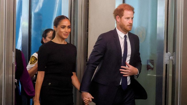 Pengadilan AS bakal mendengarkan gugatan soal dugaan pelanggaran pemberian visa kepada Pangeran Harry lantaran sang pangeran pernah menggunakan narkoba.