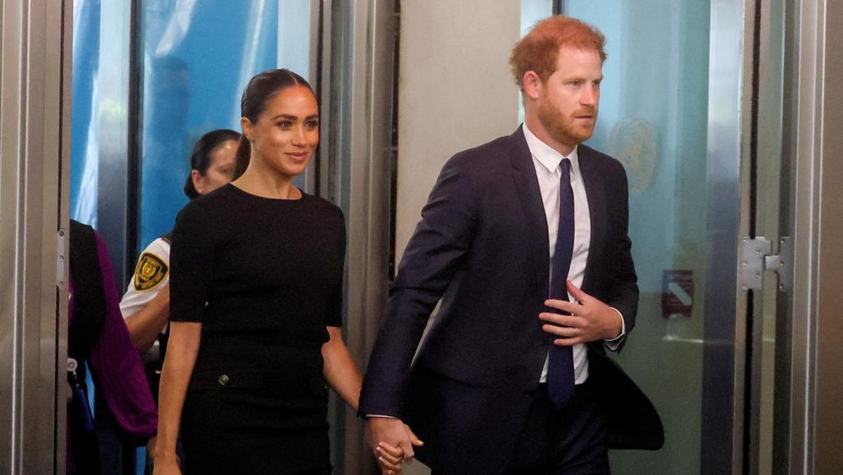 Harry Berharap Bisa Bawa Meghan Markle dan Anak-anaknya ke Inggris