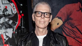Pemain Bas The Smiths Andy Rourke Meninggal Dunia