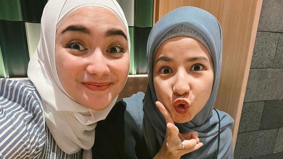 Citra Kirana dan Natasha Rizki