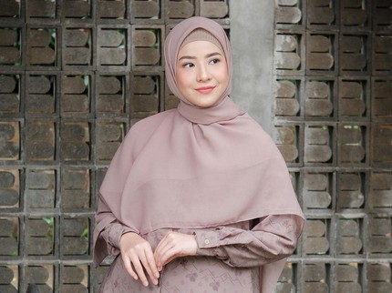 Digugat Cerai Desta, Ini Deretan Sumber Pendapatan Natasha Rizky