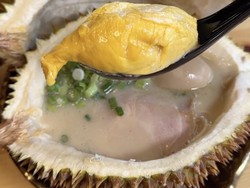 Slurp! Ini 5 Ramen Unik yang Pakai Topping Nyeleneh