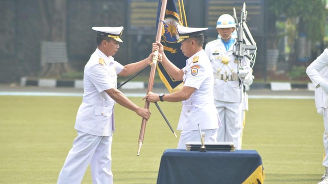 Laksamana Muda Rachmad Jayadi sebelumnya menjabat sebagai Wakil Komandan Komando Pembinaan Doktrin, Pendidikan dan Latihan TNI Angkatan Laut (Kodiklatal)