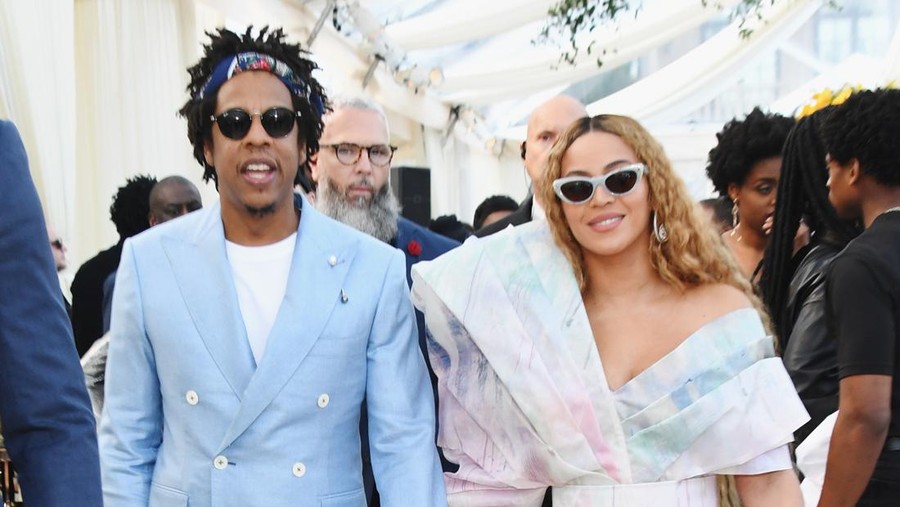 LOS ANGELES, CA - FEBRUARY 09: (EDITORS NOTE: Retransmission with alternate crop.) Jay-Z and Beyonce attend 2019 Roc Nation THE BRUNCH on February 9, 2019 in Los Angeles, California.  (Photo by Kevin Mazur/Getty Images for Roc Nation )
