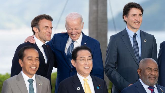 Ini yang Dibahas Jokowi di G7 ke Macron-Zelensky, Sawit-IKN!