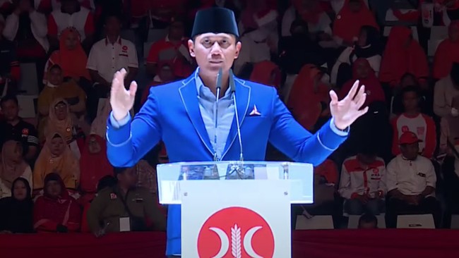 Tenaga Ahli Utama KSP Ade Irfan Pulungan mengatakan ke depannya AHY bisa menyertai kritikan ataupun argumentasinya dengan data dan fakta yang ada
