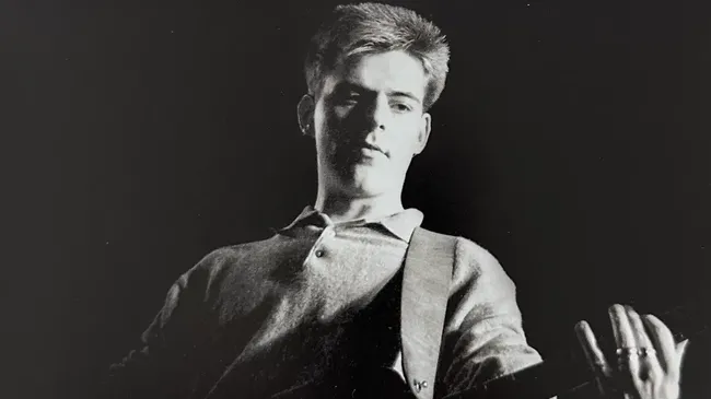 Andy Rourke Pemain Bas The Smiths Meninggal Dunia