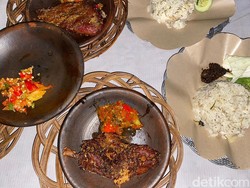 Antre 40 Menit Demi Cicip Rojo Sambel yang Viral Gegara Raffi Ahmad