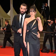 Gaya Pasangan Selebriti di Cannes Film Festival 2023! Dua Lipa Pamer Pacar Baru