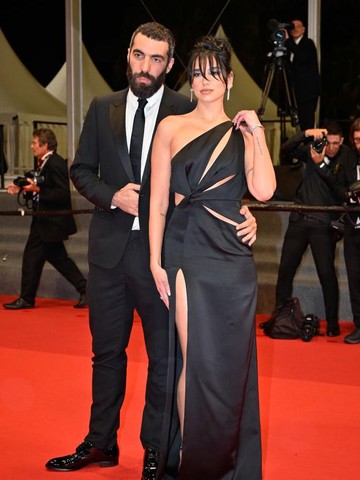 Gaya Pasangan Selebriti di Cannes Film Festival 2023! Dua Lipa Pamer Pacar Baru
