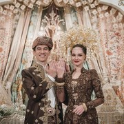 Enzy Storia Resmi Menikah dengan Maulana Kasetra, Ini Potret Kebahagiaannya!