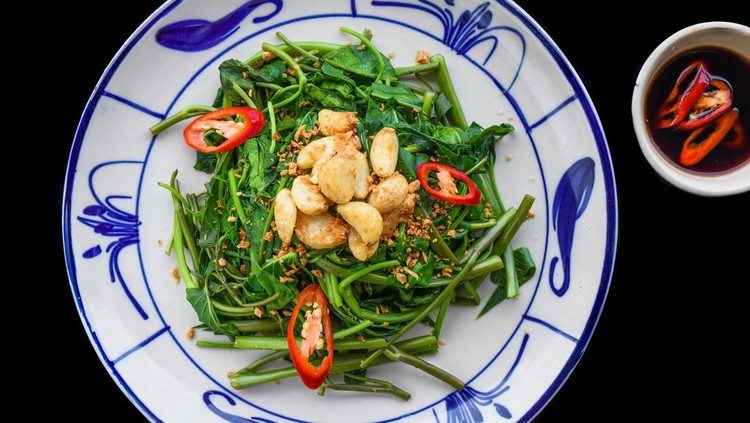 Resep Tumis Kangkung Bawang Putih ala Vietnam