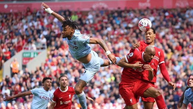 Liverpool terancam gagal ke Liga Champions musim depan usai ditahan Aston Villa 1-1 pada pekan ke-37 Liga Inggris di Anfield, Sabtu (20/5).