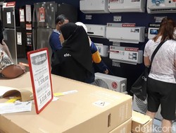 Segera ke Transmart Full Day Sale Hari Ini! Kulkas-Mesin Cuci Diskon Setengah Harga