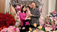 <p>Dalam kesempatan tersebut, Bunda dua orang anak ini mengaku sangat bahagia dan berterima kasih atas kejutan yang diberikan padanya. "Senang sekali malam-malam kedatangan tamu spesial. Terimakasih atas doa, dukungan dan surprisenya yaaaa semua.. <em>God Bless You</em>," dikutip dari akun @btpnd. (Foto: Instagram @btpnd)<br /><br /><br /></p>