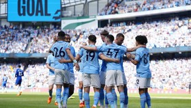 Hajar Chelsea 1-0, Man City Berpesta Juara Liga Inggris