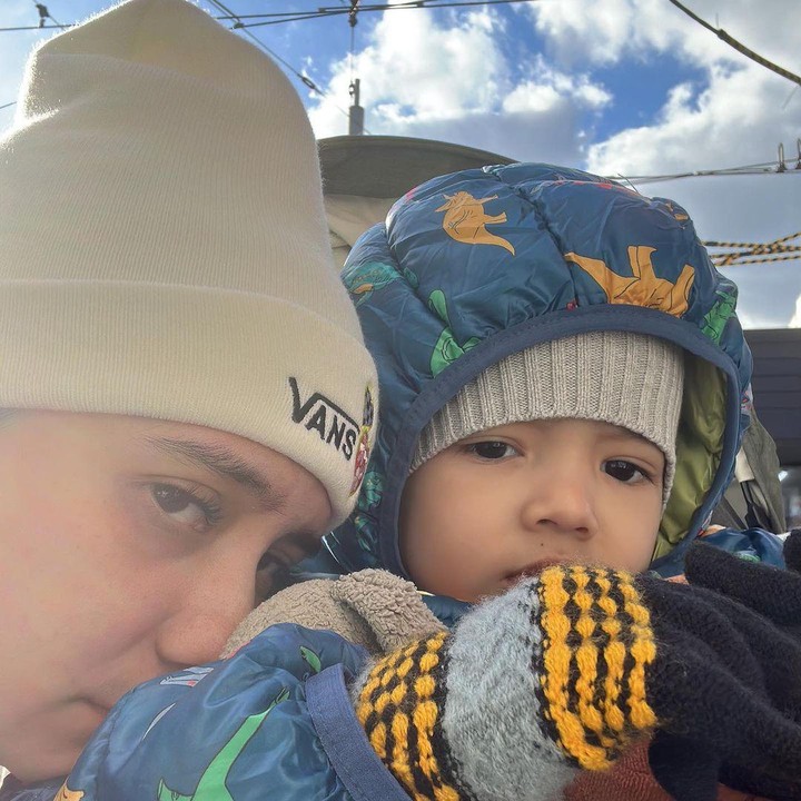 <p>Anne diketahui tengah menikmati liburan bersama anaknya, Ibrahim Jalal Ad Din Rumi, di Australia, Bunda. (Foto: Instagram@anneofficial1990)</p>