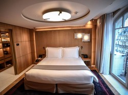 Trik Sulap Tampilan Kamar Tidur Jadi Mewah dan Nyaman Bak Tinggal di Hotel