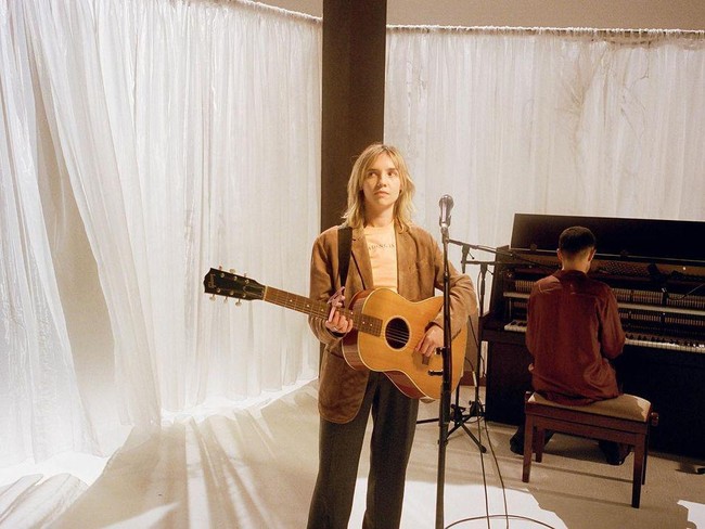 Sunshine Baby (Tradução em Português) – The Japanese House