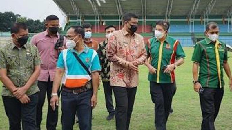 Wali Kota Medan Bobby Nasution mengatakan, dalam waktu dekat Stadion Teladan akan direnovasi