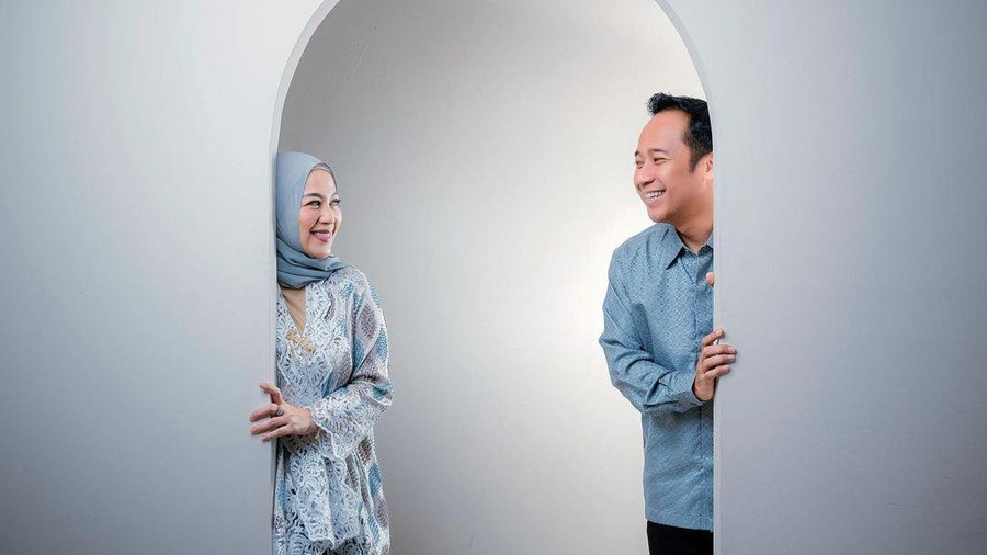 Denny Cagur Bereaksi Usai Diisukan Cerai dengan Shanty Denny Cagur Bereaksi Usai Diisukan Cerai dengan Shanty