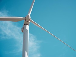 Begini Jurus Geber Energi Berkelanjutan ke Pulau Terpencil