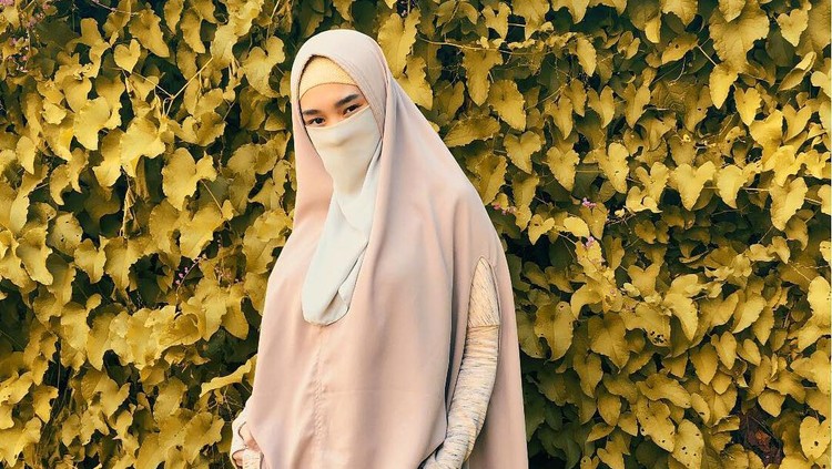 Inara Rusli.