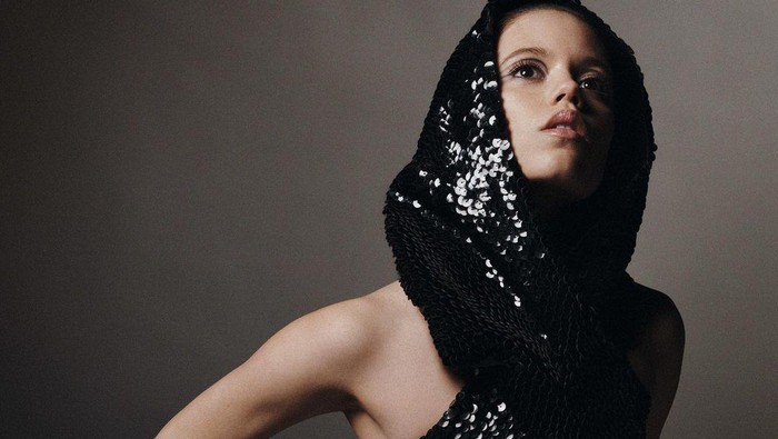 Jenna Ortega hooded dress