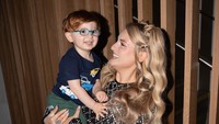 <p>Meski sibuk dan tengah hamil, Meghan tetap menyediakan waktu berkualitas untuk anak pertamanya. Keduanya seperti sama-sama tak sabar menanti kehadiran anggota keluarga baru. (Foto: Instagram @meghantrainor)</p>