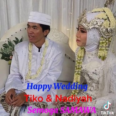 7 Potret Pernikahan Tiko Anak Ibu Eny yang Tinggal di Rumah Mewah Terbengkalai