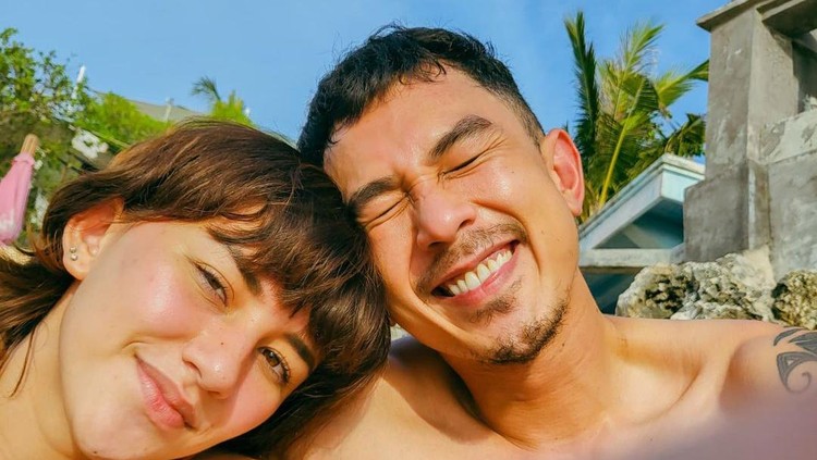 Potret Mesra Fandy Christian dan Dahlian Poland sebelum Isu Selingkuh