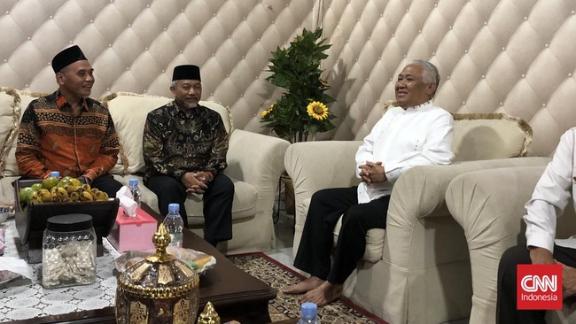 Din Syamsuddin mengatakan masanya sudah lewat bila dicalonkan. Ia mengatakan Indonesia harus dipimpin oleh generasi-generasi muda.
