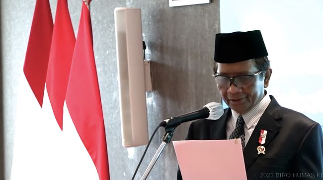 Isu Korupsi BTS Rp 8T Mengalir ke 3 Partai, Mahfud Buka Suara