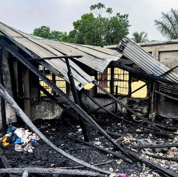 img-title Anak 15 Tahun di Guyana Nekat Bakar Asrama yang Menewaskan Teman-Temannya, Alasannya Sepele!