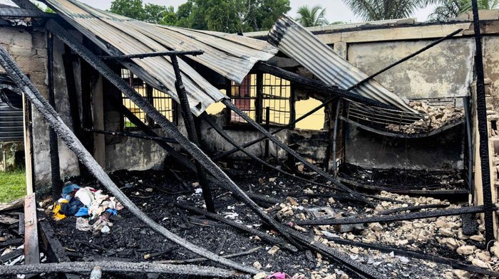 Anak 15 Tahun di Guyana Nekat Bakar Asrama yang Menewaskan Teman-Temannya, Alasannya Sepele!