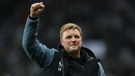 Legenda MU Jagokan Eddie Howe Jadi Pengganti Amorim