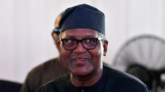 Aliko Dangote, pengusaha terkaya di Afrika telah membangun kilang minyak terbesar di dunia. Ini dia sosok konglomerat asal Nigeria tersebut.