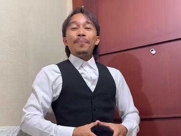img-title Terkenal sebagai TikToker, Mulyadi Curhat Tolak Jadi Guru