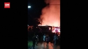 VIDEO: 20 Siswa Tewas Saat Asrama Sekolah di Guyana Terbakar