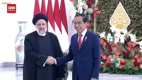 VIDEO: Momen Jokowi Terima Kunjungan Kenegaraan Presiden Iran