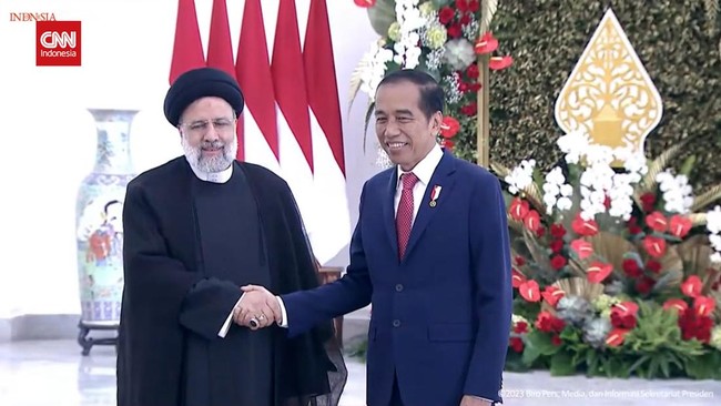 Presiden Iran Raisi dan Presiden Jokowi bertemu hari ini, membahas kerja sama ekonomi, kesehatan teknologi, penguatan bilateral, hingga dukungan buat Palestina.
