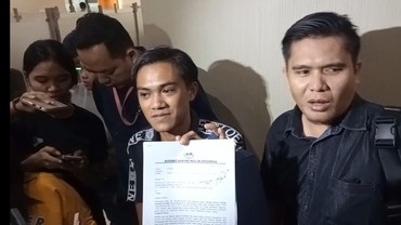 img-title Video Syur Diduga Mirip Rebecca Klopper Diadukan ke Bareskrim Polri
